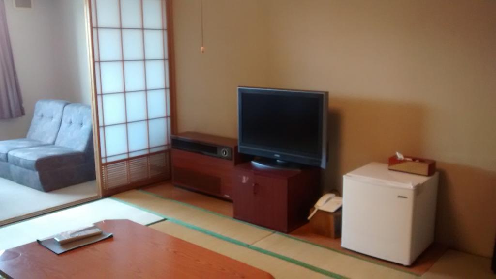 יאמנוצ'י Shiga Palace Hotel מראה חיצוני תמונה