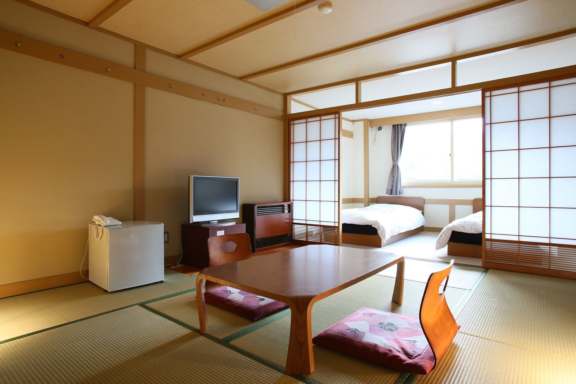 יאמנוצ'י Shiga Palace Hotel מראה חיצוני תמונה