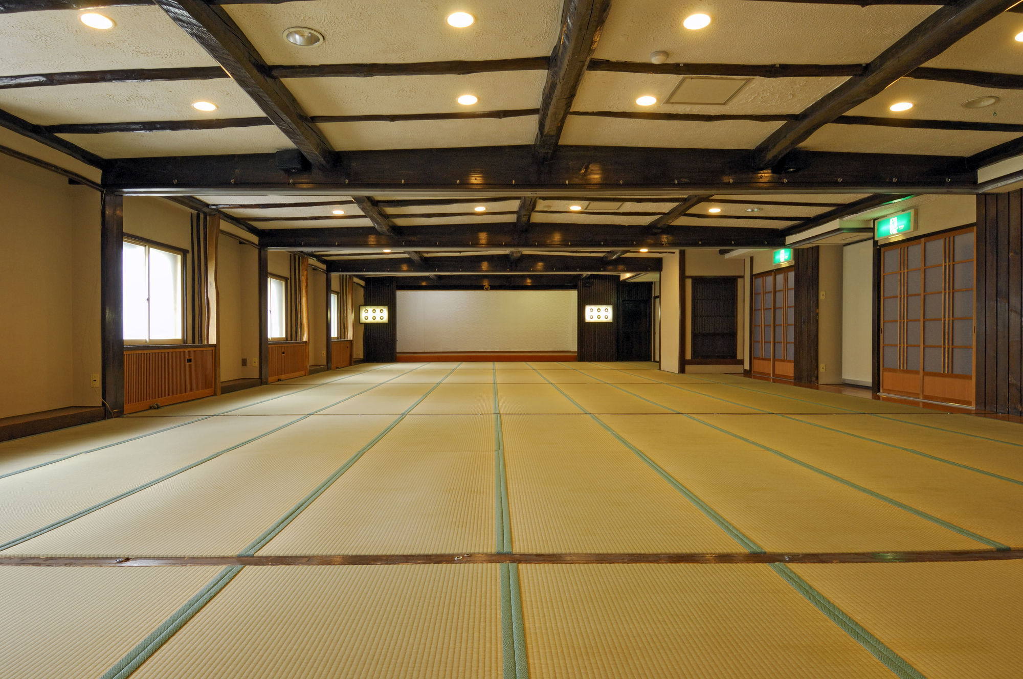 יאמנוצ'י Shiga Palace Hotel מראה חיצוני תמונה